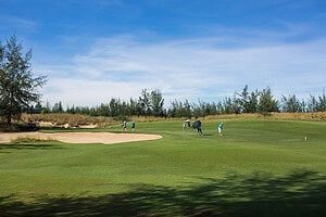 Superintendents' Association Formed to Raise Course Conditions throughout Vietnam Superintendents' Association Formed to Raise Course Conditions throughout Vietnam