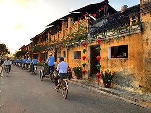 Hoi An - A Destionation Review by Praew Phol-Uayporn Hoi An - A Destionation Review by Praew Phol-Uayporn
